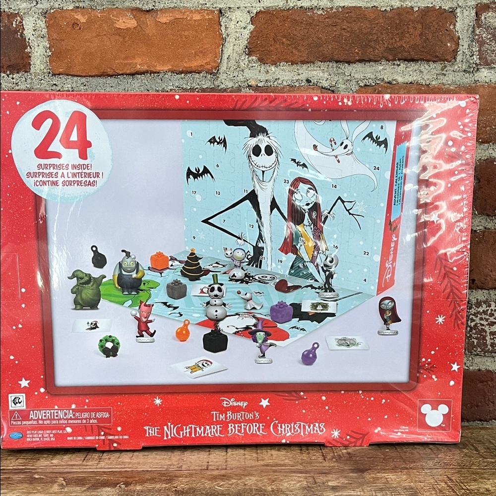 Disney The Nightmare Before Christmas Advent Calendar - Red and Black